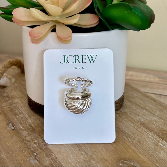J. Crew Sculptural Silver Ring Set 🆕 - Picture 10 of 10